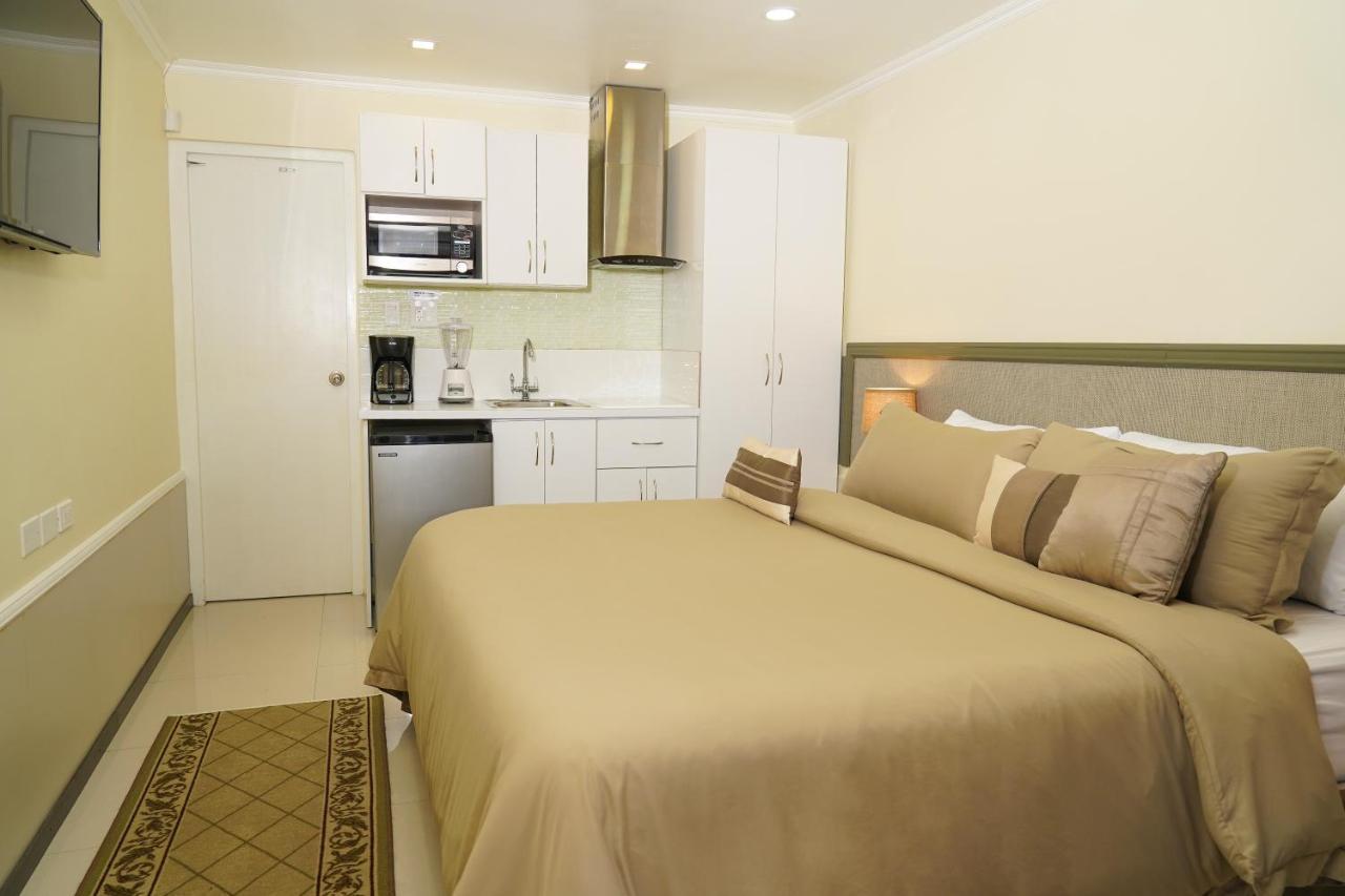 Yoyita Suites Aruba Villa Palm Beach Extérieur photo